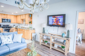 Amazing Splash Resort - 2 BD, 2 BA Ocean Front Condo 1902E, Panama City Beach